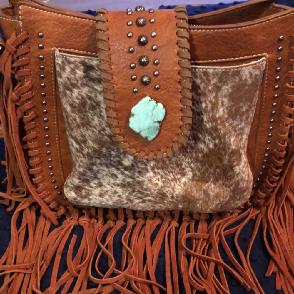 Trinity Ranch conceal carry crossbody